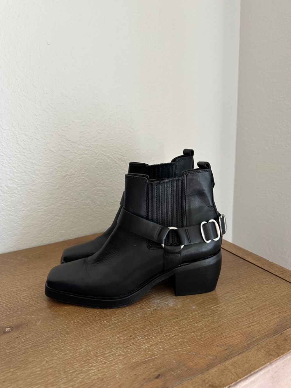 Sam Edelman Bellamie Bootie Black Harness Moto Boot Leather Ankle Sz 7 - Picture 3 of 6